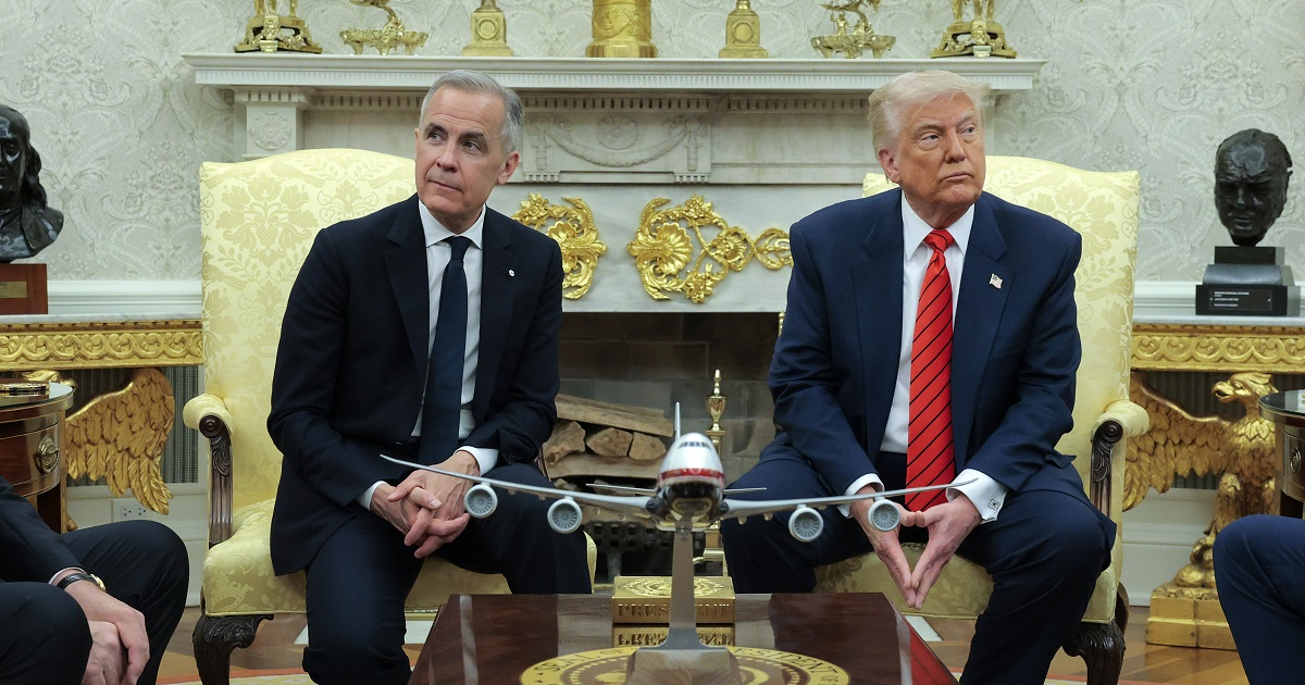 Трамп и премьер-министр Карни поспорили в Белом доме (видео)