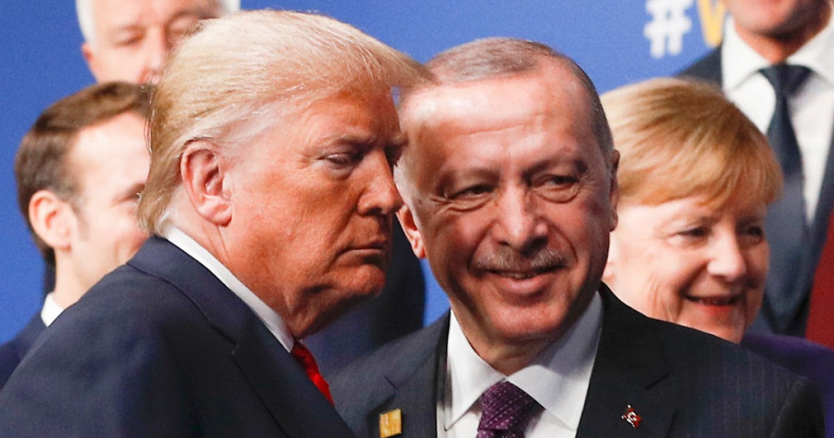 Трамп просит Эрдогана помочь в переговорах с РФ