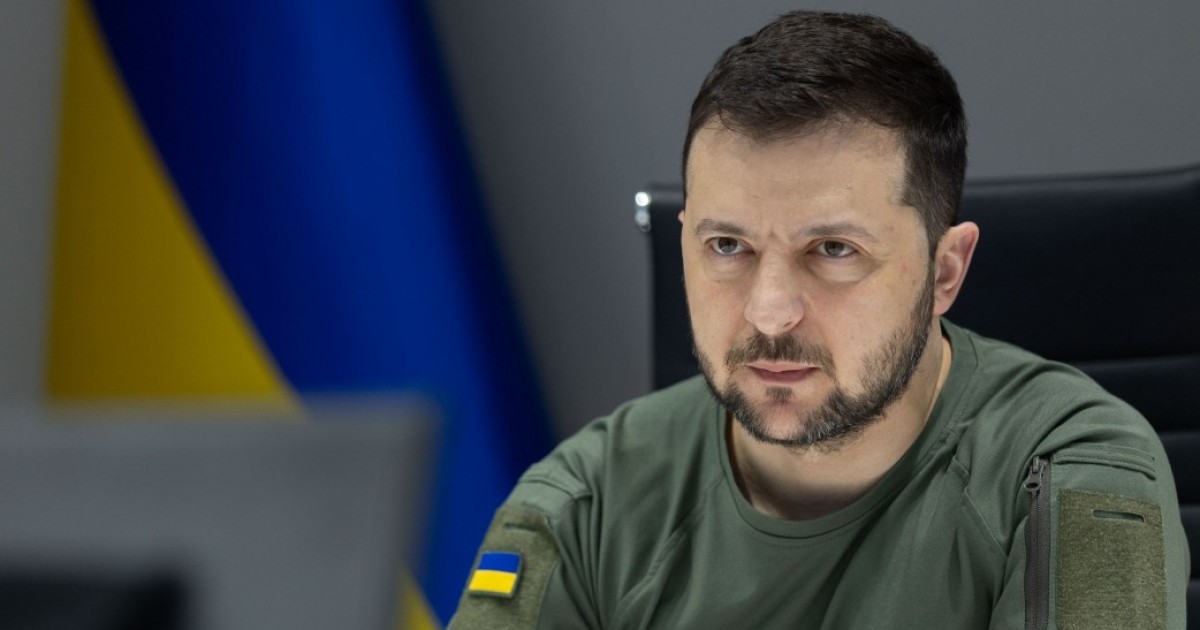 Зеленский заявил, что делегация будет настаивать на перемирии