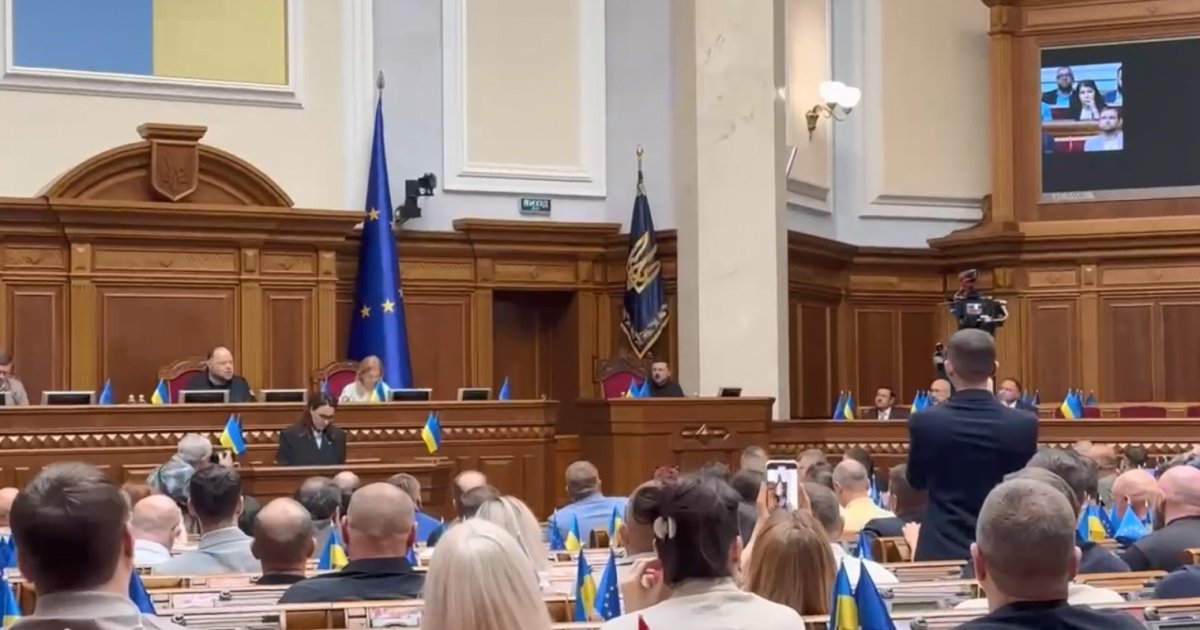 Гончаренко и Зеленский устроили перепалку в Раде — видео