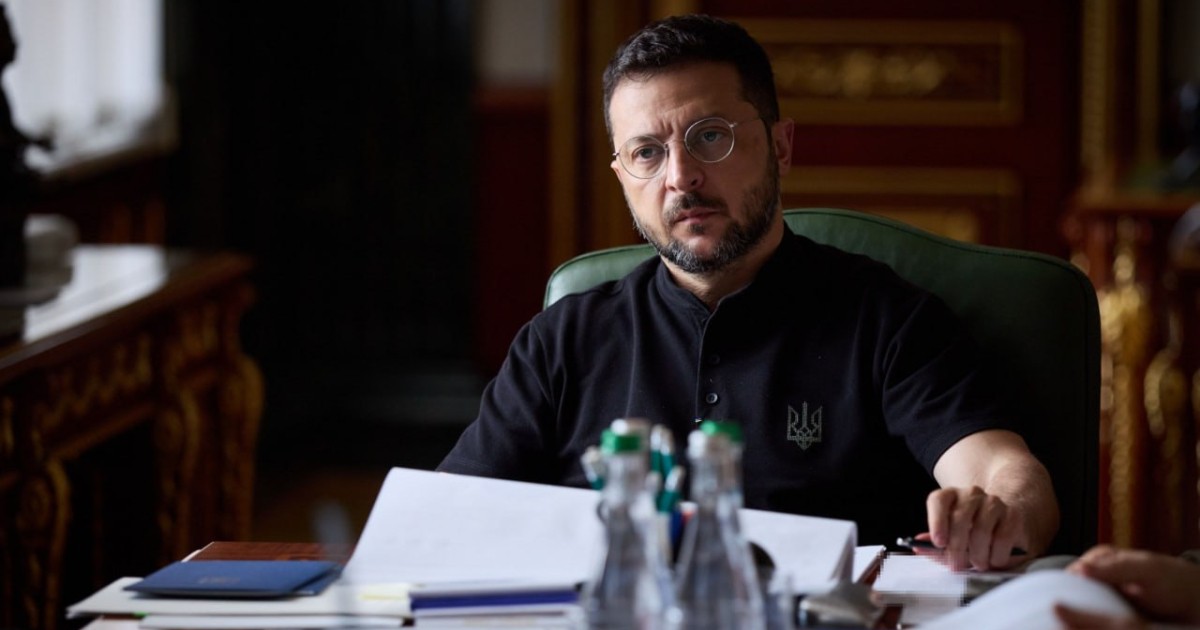 Зеленский призвал заканчивать войну: в каких форматах может пройти встреча Путина и Трампа