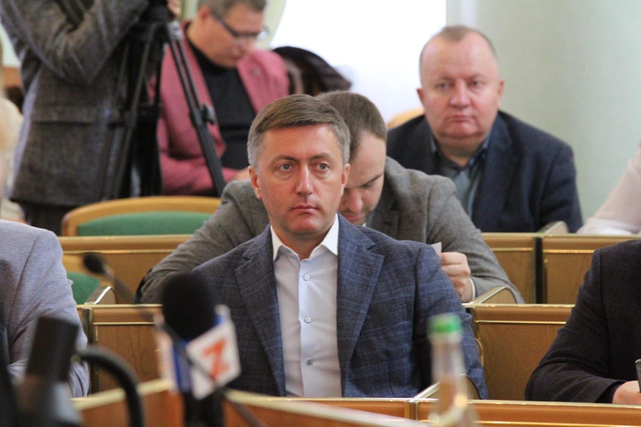 Били, ламали, нищили: свідки про силове захоплення держпідприємства «тітушками» нардепа Лабазюка