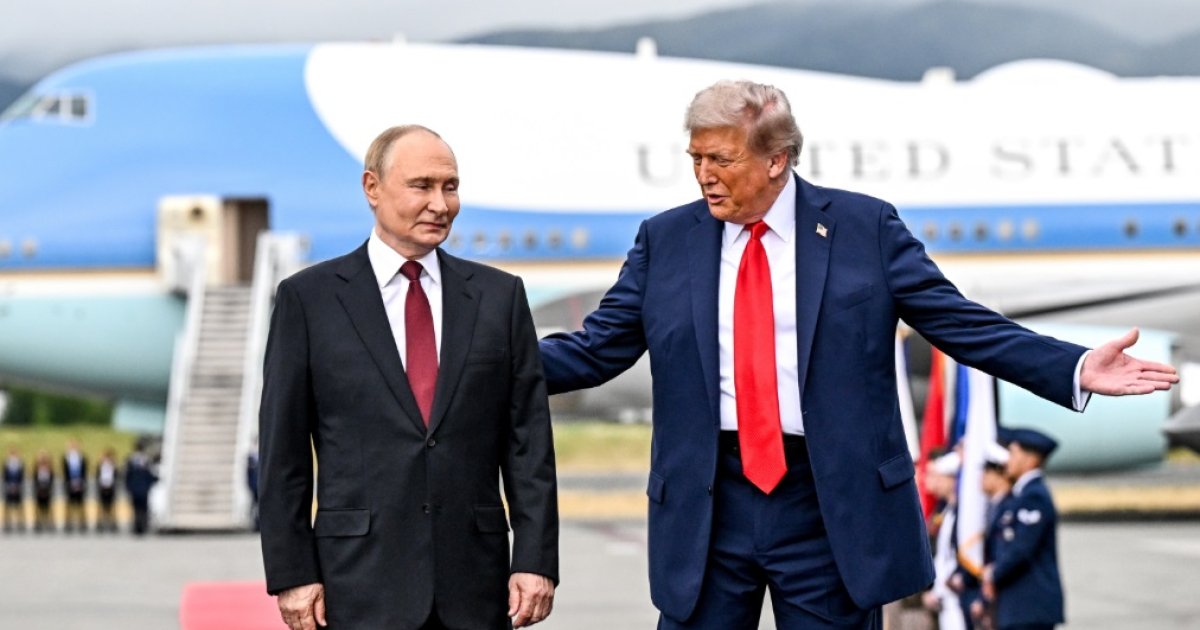 Путин выступил после саммита на Аляске (видео)