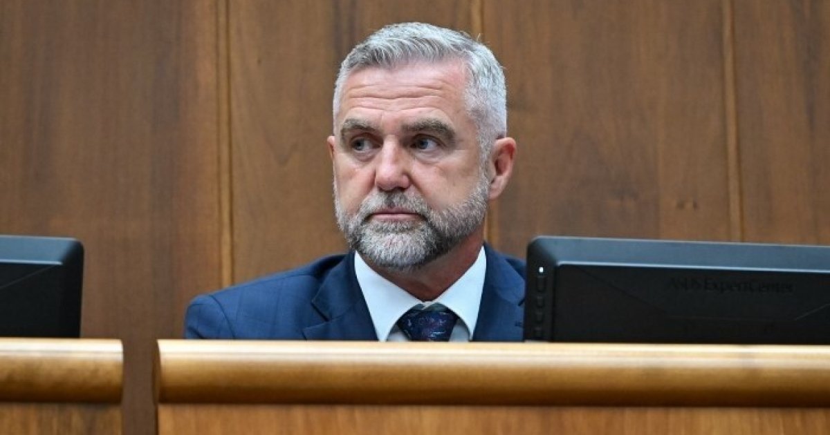 Депутат из партии Фицо сравнил Украину с ХАМАС и назвал нападение России «спровоцированным», — СМИ