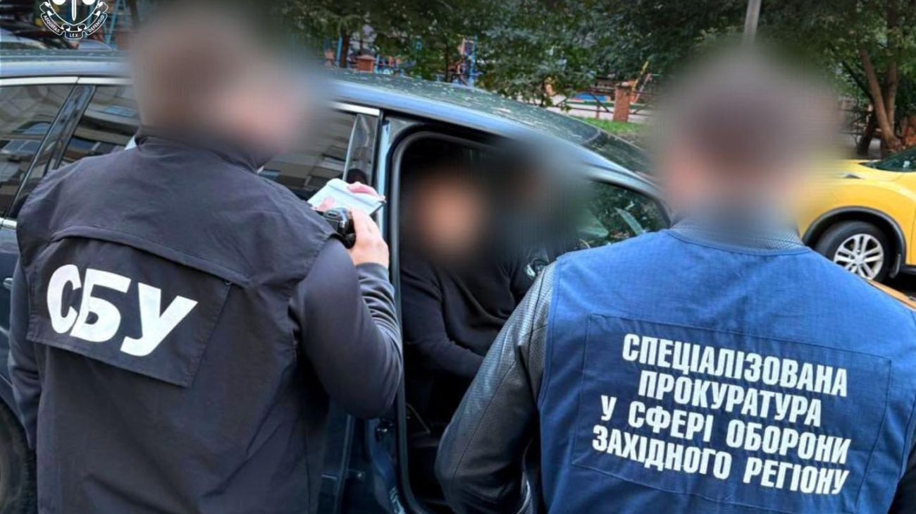 Чиновника Минобороны задержали по подозрению в организации выезда военнообязанного за границу