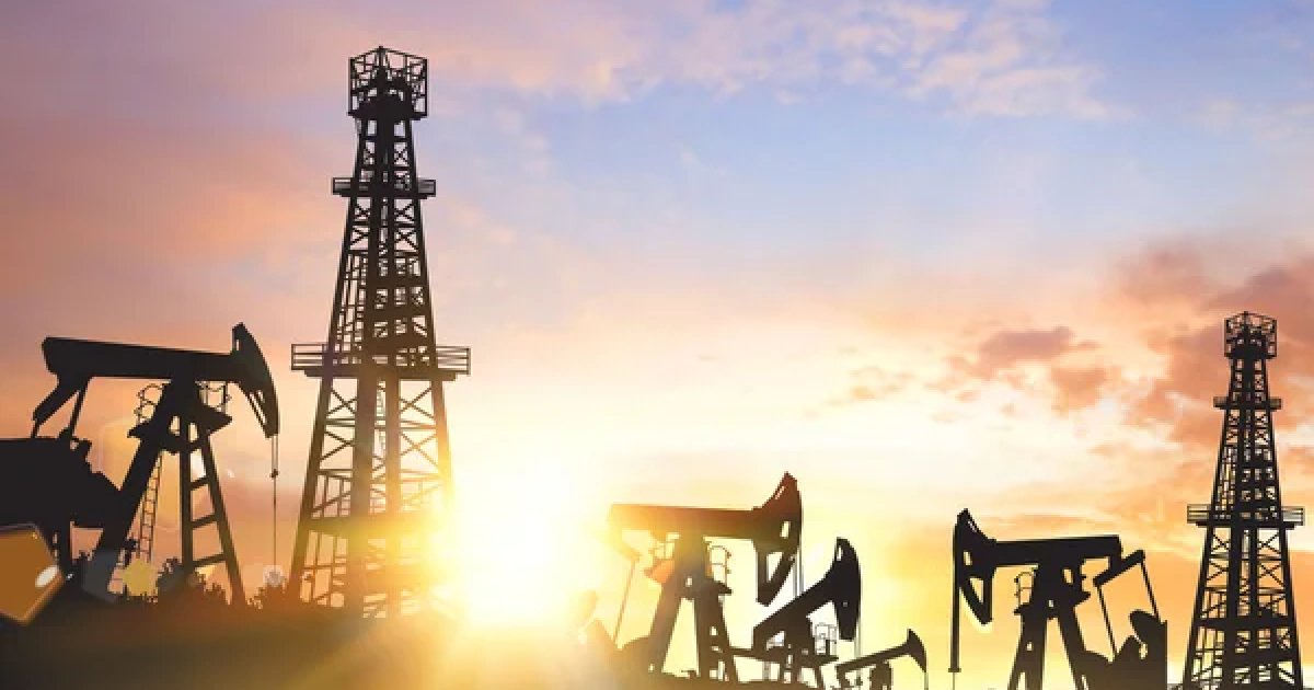 Мировые цены на нефть снова пошли вверх после потери недельных потерь