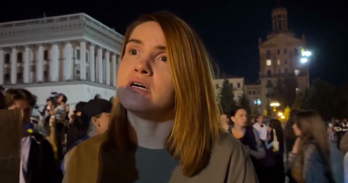 Безуглая пришла на митинг в Киеве и высказалась о требованиях (фото)