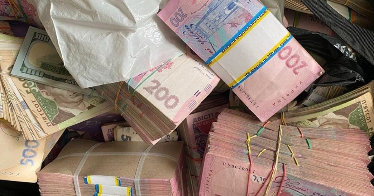 37 млн на двоих: сотрудницы бэк-офиса из «схем Миндича» вышли под залог, – СМИ