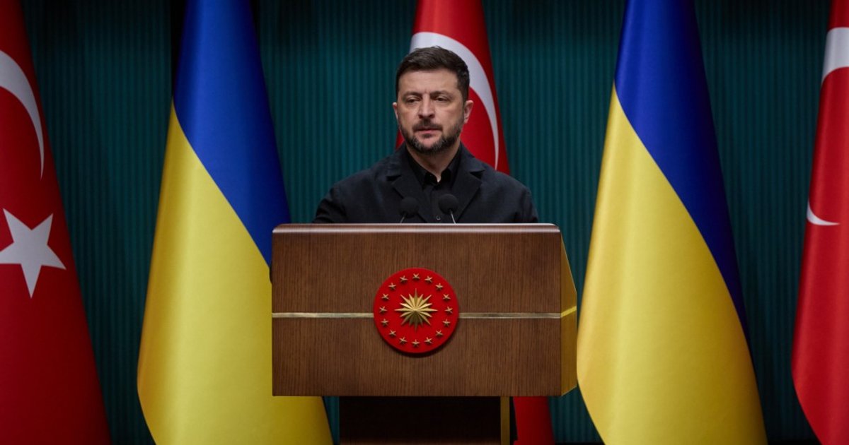 Зеленский представил свой мирный план в противовес американо-российскому