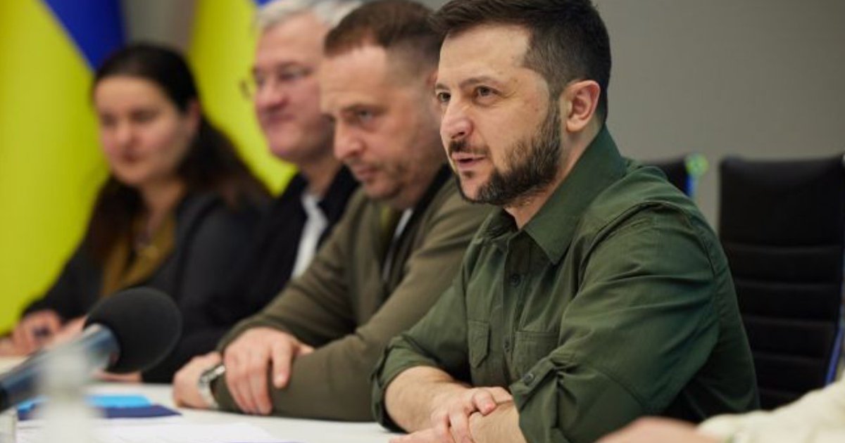 Отставка Ермака — Зеленский возобновил общение с экс-главой ОП