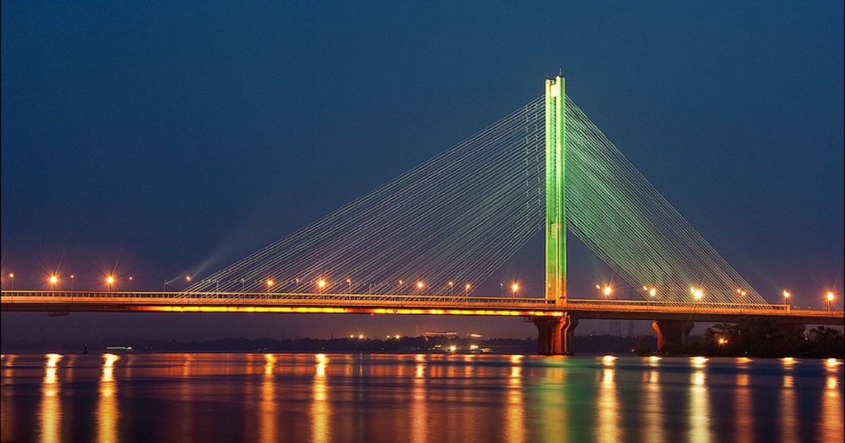 На Южном мосту в Киеве частично ограничат движение 22 декабря