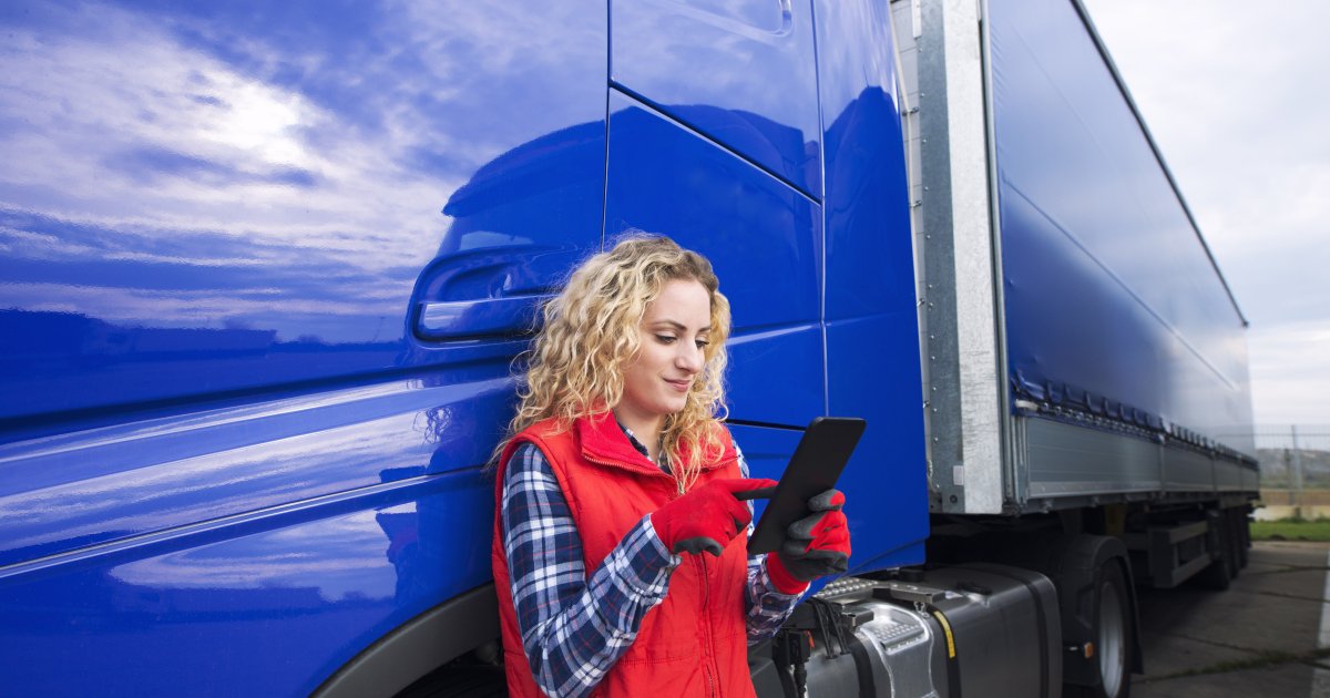 Минразвития отменяет бумажные накладные для перевозчиков