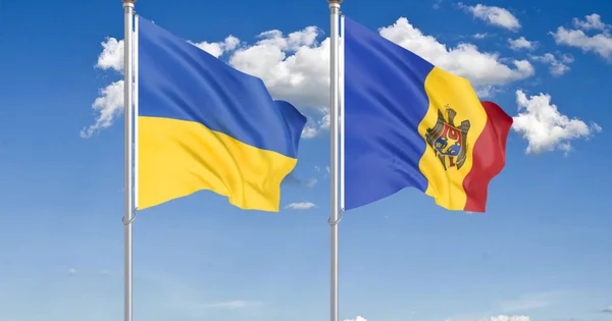 Украина и Молдова создают альтернативные маршруты в обход поврежденного моста