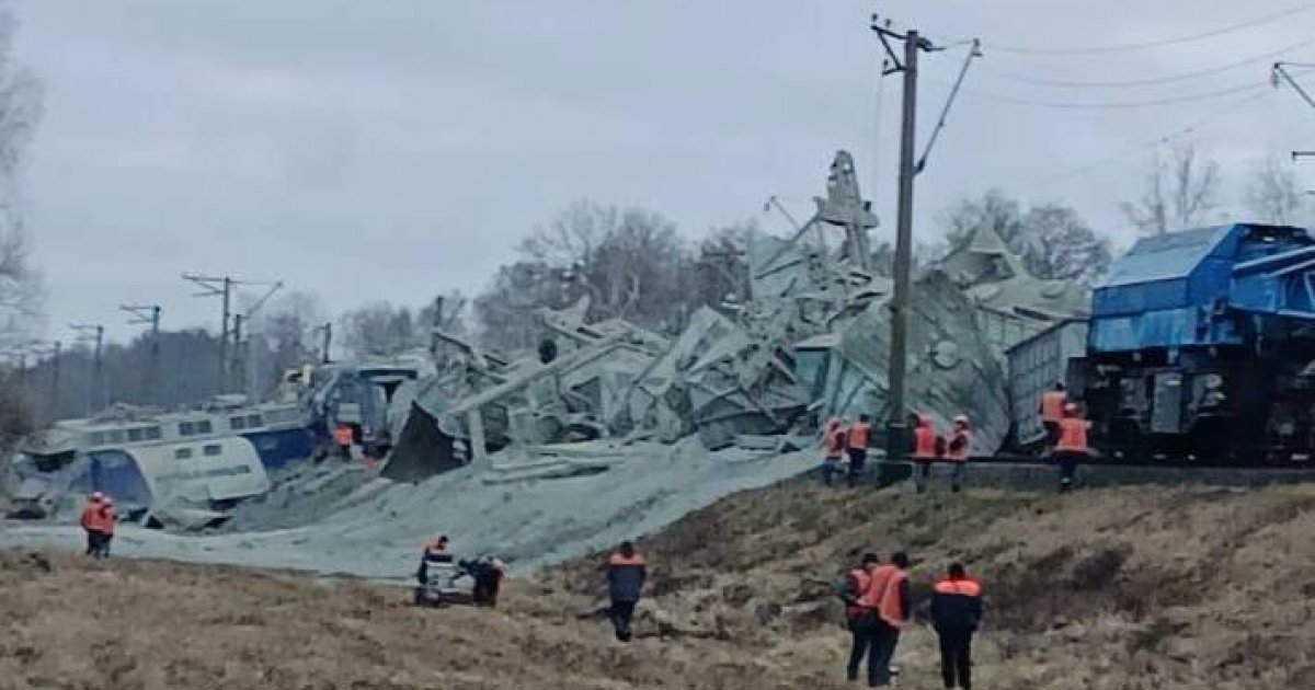 Укрзализныця проинформировала о задержке поездов из-за удара дрона по локомотиву