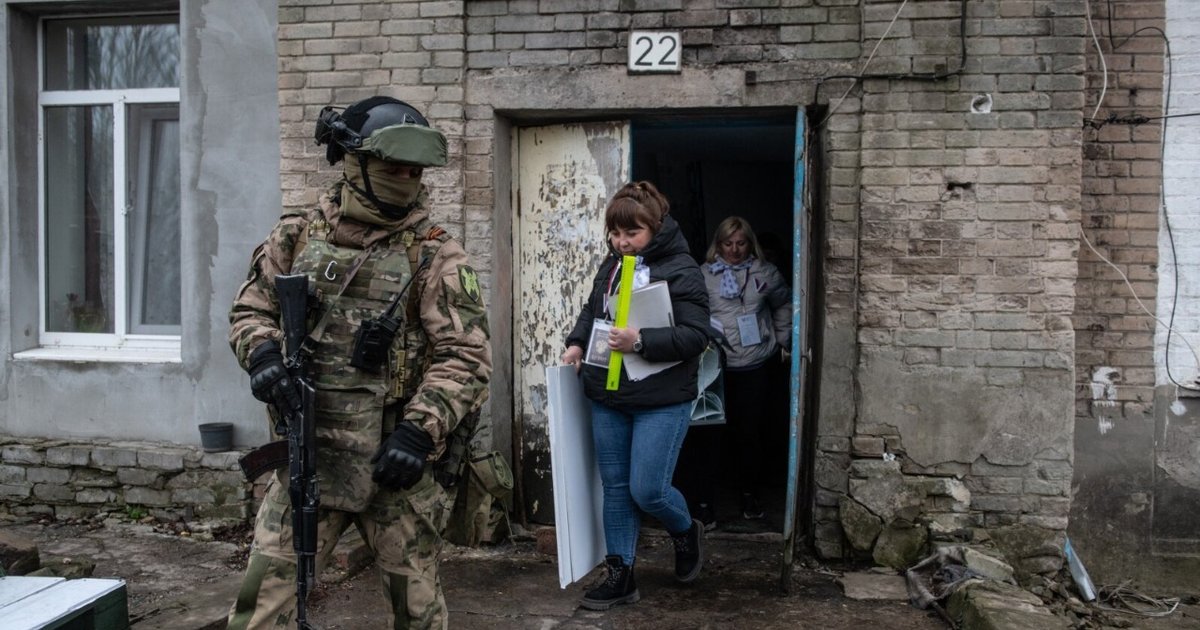 Отдадут чиновникам: Путин разрешил конфискацию жилья украинцев на оккупированных территориях