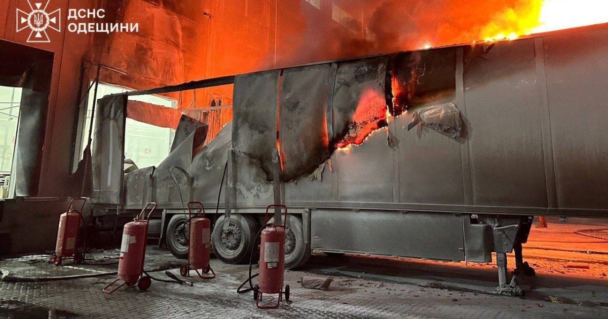 Новая почта пострадала от удара дрона