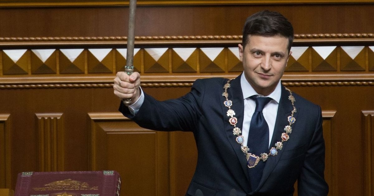 как реагирует Зеленский и что стоит за требованием США