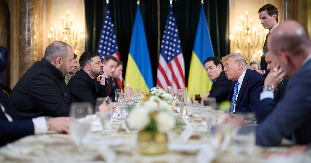 США переключили внимание с переговоров по Украине на Венесуэлу, — СМИ