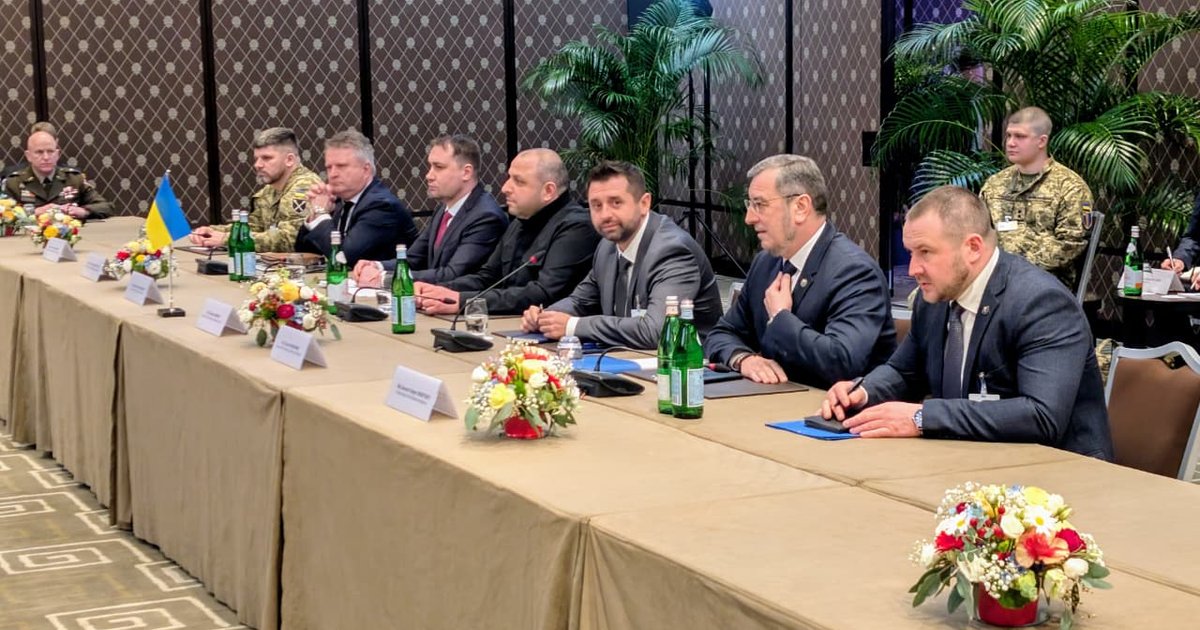 переговоры между Украиной, РФ и США отложены на неопределенный срок, — СМИ