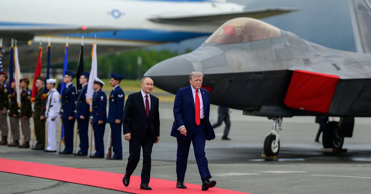 Трамп не откажется от мирного соглашения с Путиным из-за идеи противодействия Китаю, — Politico