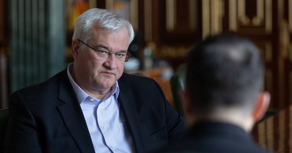 В МИД Украины сняли рекомендации гражданам воздержаться от поездок в Венгрию, — Сибига