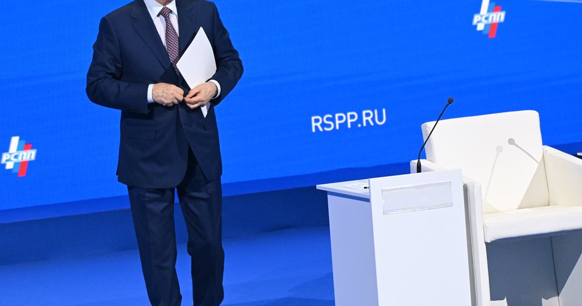 Ситуация в России — доверие населения к Путину и власти РФ стремительно падает