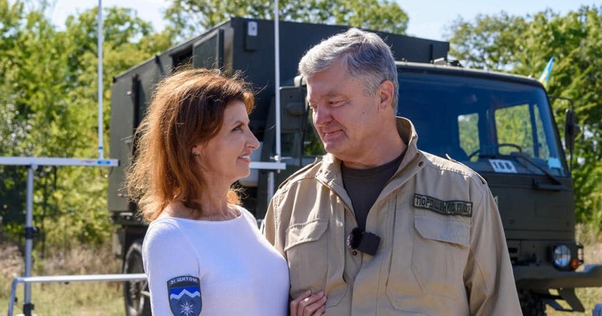 Порошенко через суд поделил имущество с женой: он так может обойти санкции, — СМИ