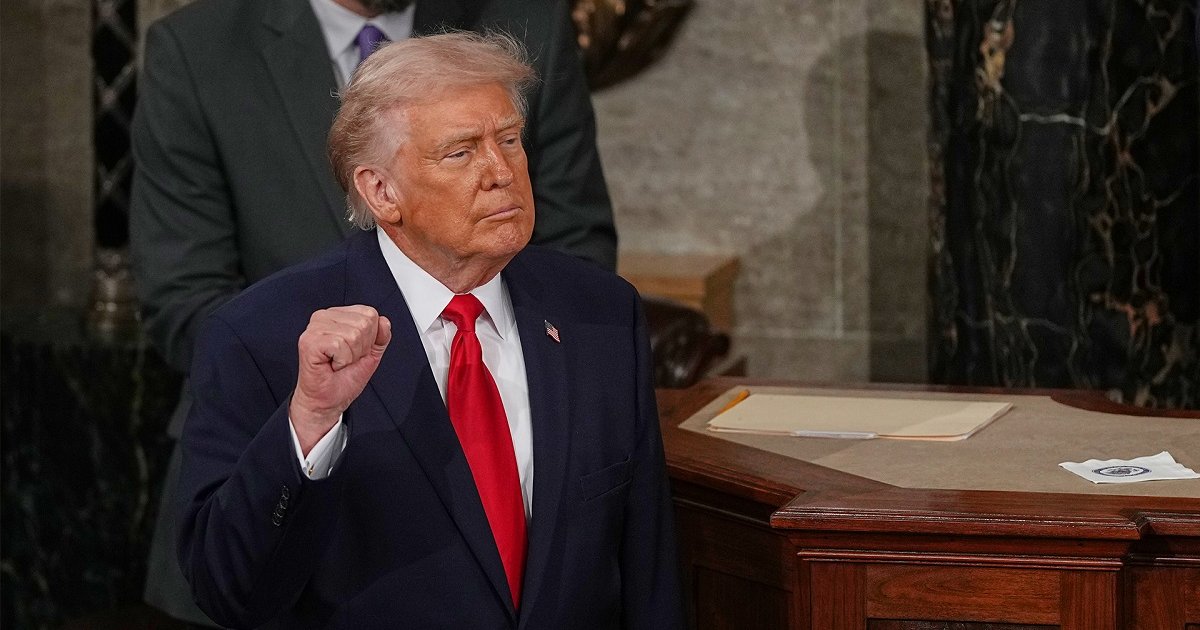 Трамп объявил, что США «не надо было лезть» в Украину