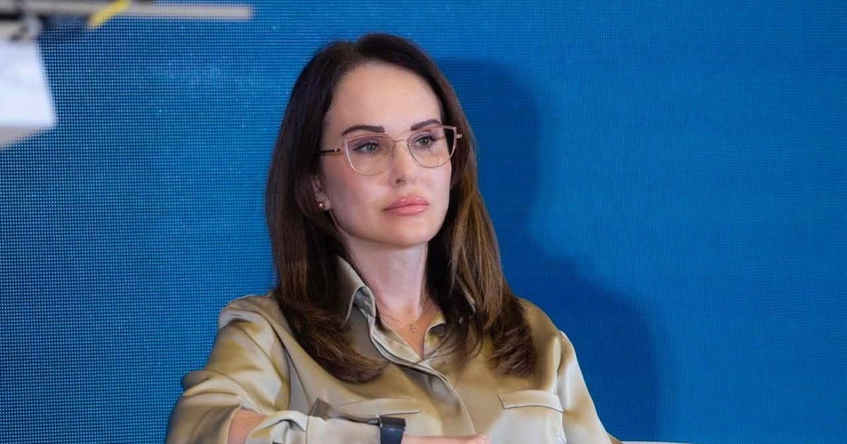 Мудрая пожаловалась на плохое самочувствие в суде и попросила о переносе