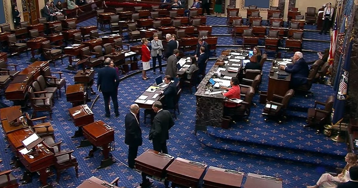 Санкции США против РФ — Сенат одобрил закон Грема — Фокус
