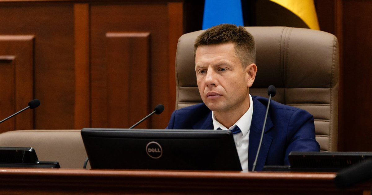 нардеп Гончаренко нашел у себя в машине прослушку (видео)