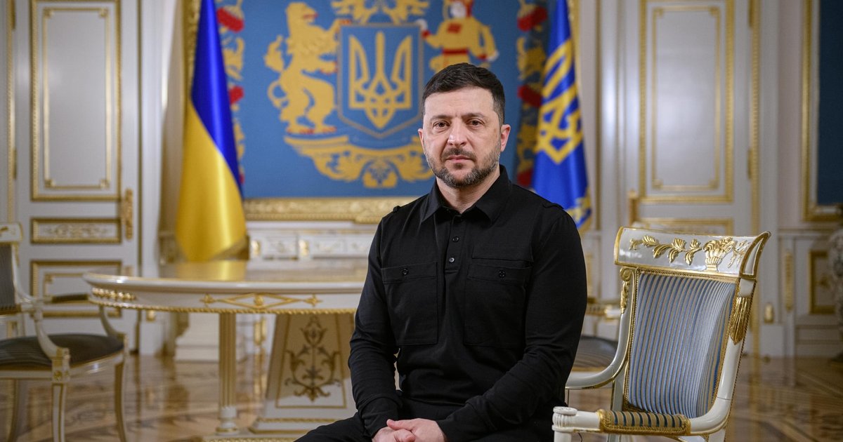 Доверие к Зеленскому с марта снизилось с 62% до 54% — КМИС