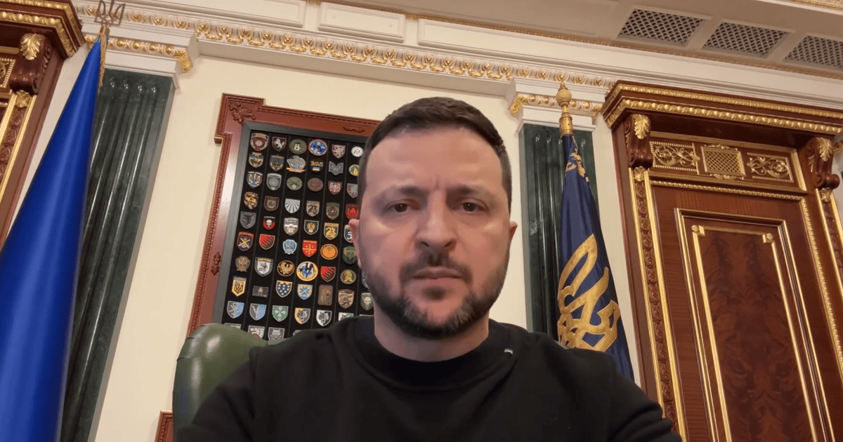 «Стрелять в Украине можно только по оккупантам»: Зеленский прокомментировал конфликт между СБУ и ГУР