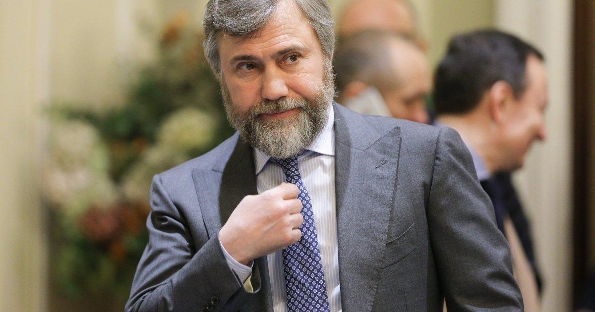 Вадим Новинский — политик-укитач получил гражданство Сербии — фото