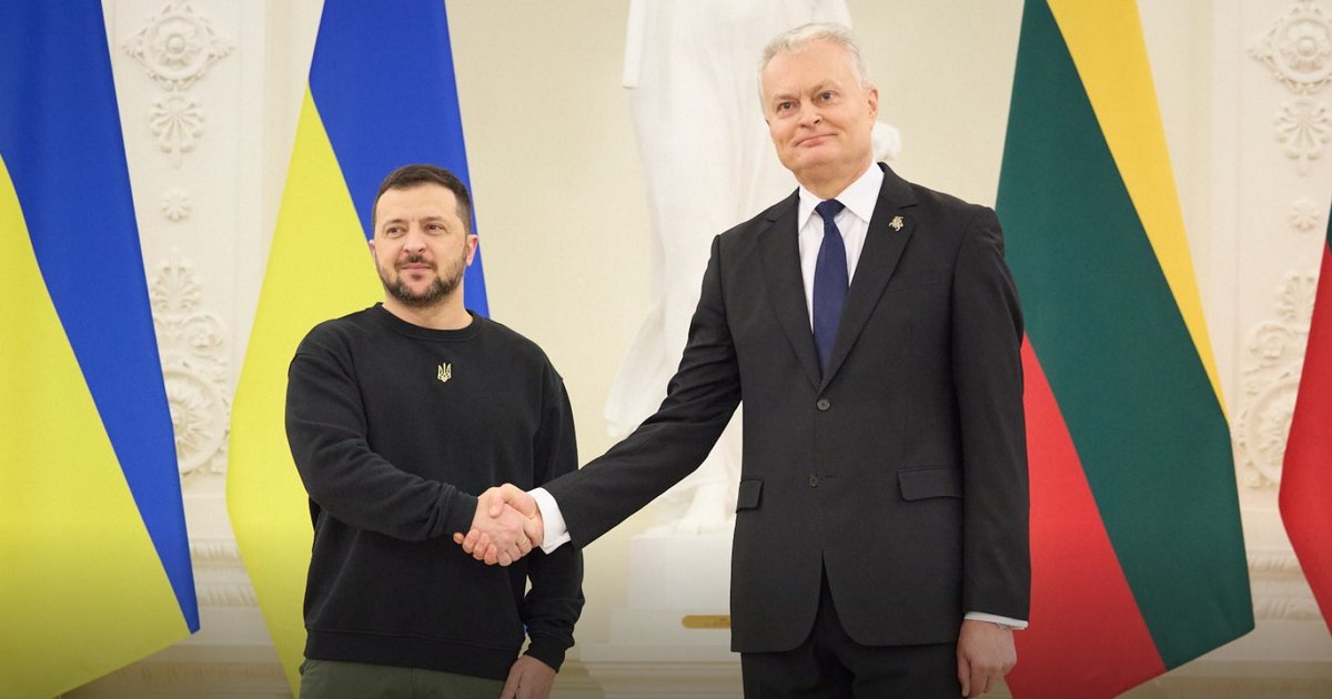 Науседа ответил на заявление Трампа о лидере Украины