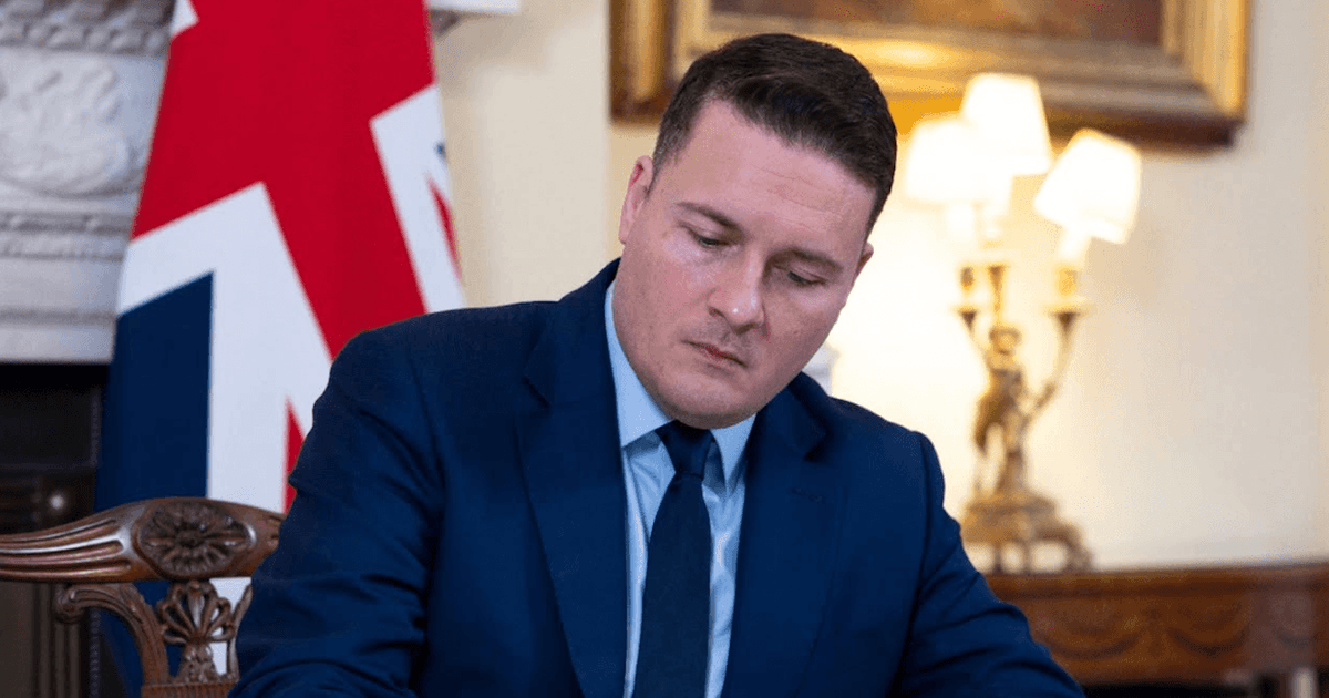 Администрация Британии выразила поддержку Зеленскому на фоне скандальных заявлений Трампа