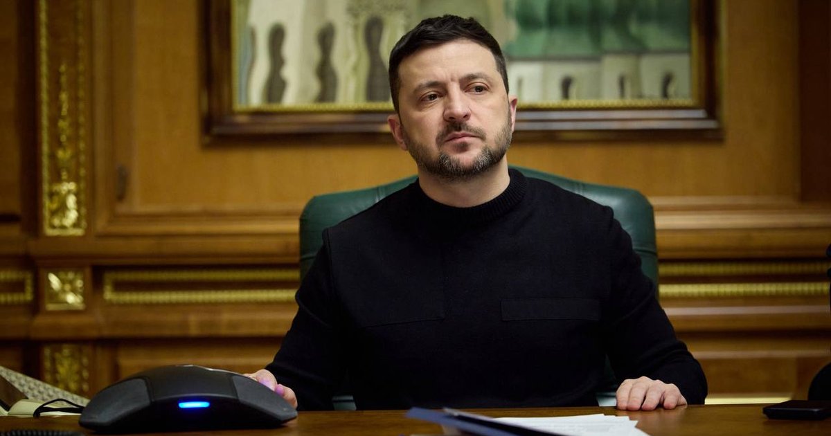 Зеленский обвинил Трампа в попытках заставить Украину капитулировать в войне