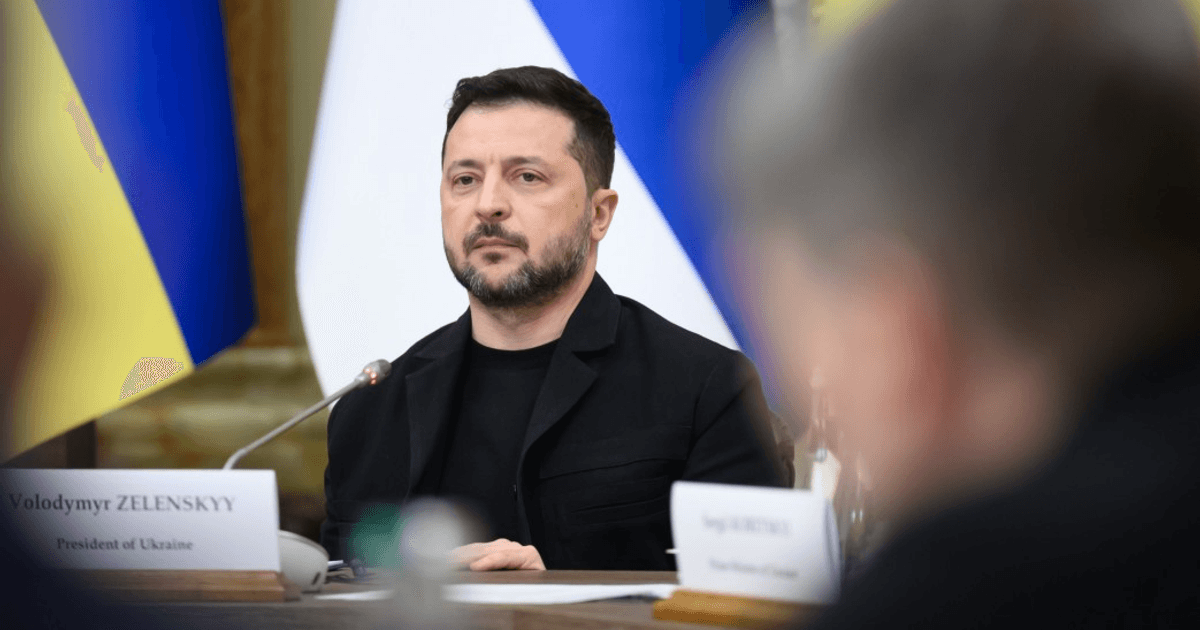Зеленский назвал вероятную дату трехсторонних переговоров по Украине