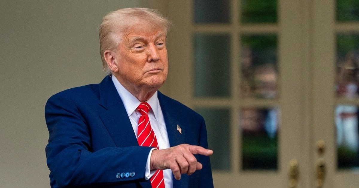 Трамп вновь заговорил о вине Украины в росте цен на дизельное топливо